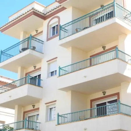 Latin Aparthotel *